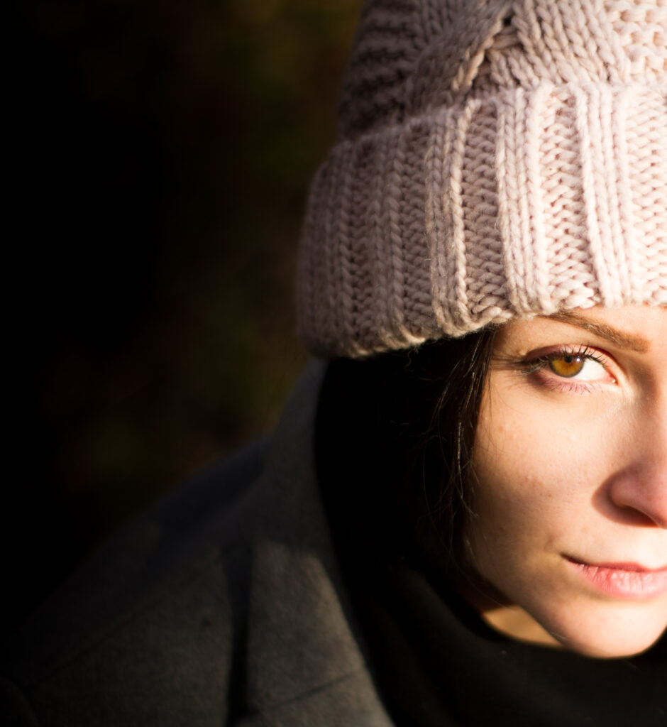 Foto ragazza con cappello